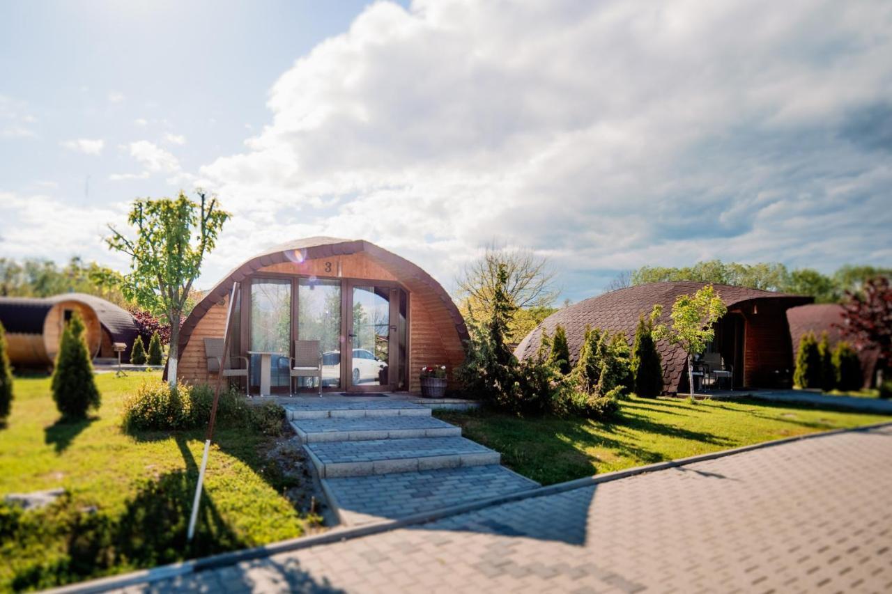 Răşinari Montana Garden酒店 外观 照片